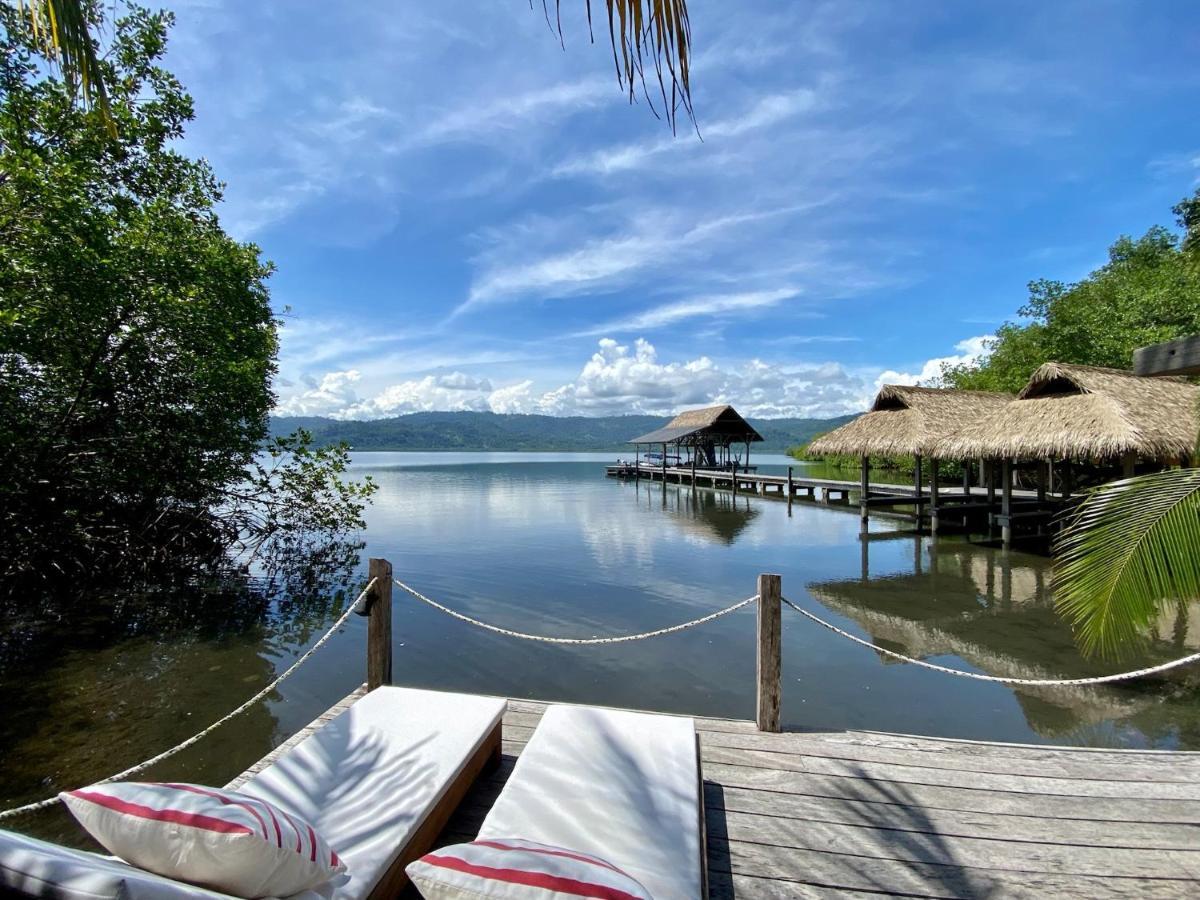 Finca Vela Lodge Bocas del Toro Esterno foto