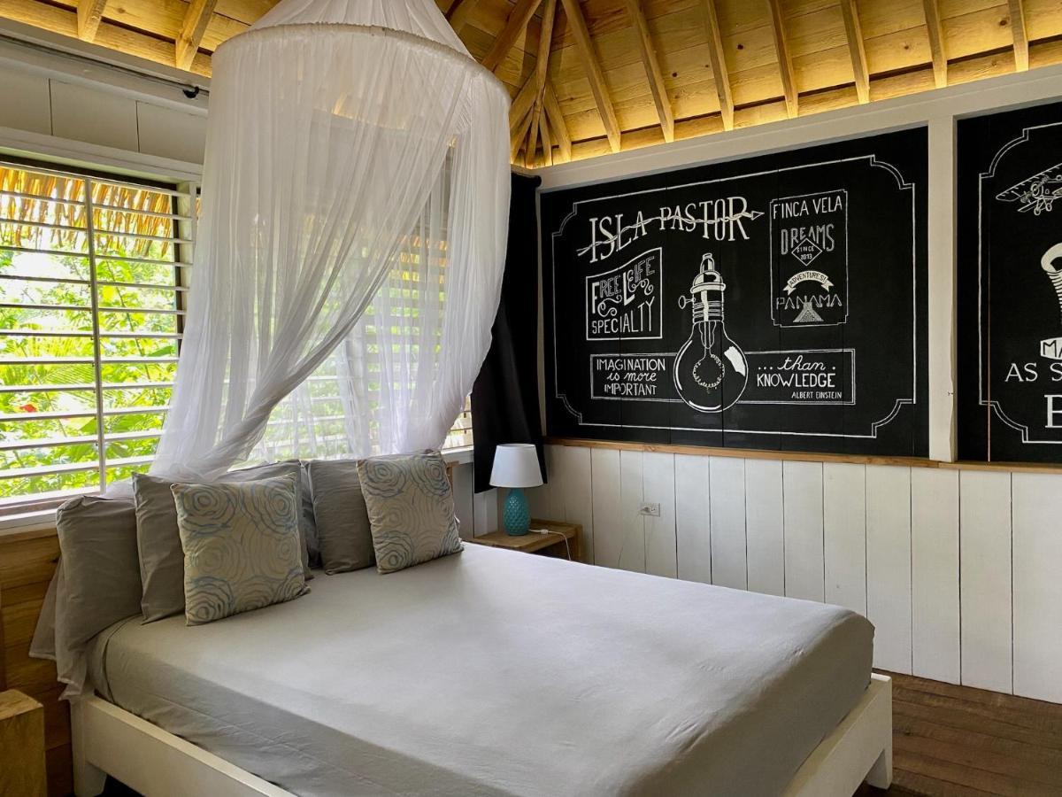 Finca Vela Lodge Bocas del Toro Esterno foto